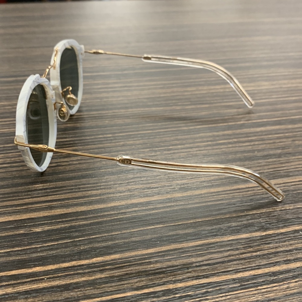 Dior Sunglasses - Picture 3 of 5